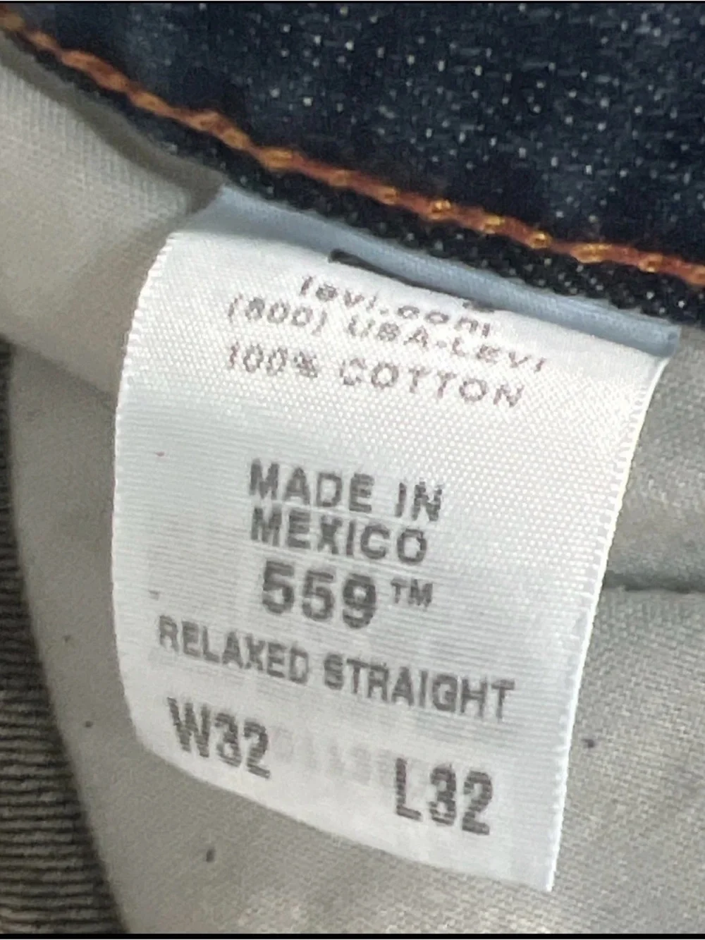 Levi’s 559 Relaxed Straight Jeans Men’s 32x30 Blue Denim Medium Wash Y2K